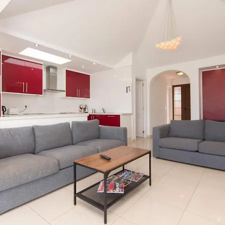 San Andres 11 - Three Bed Appartement *